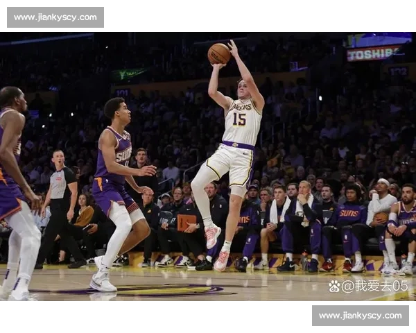 热火对决湖人全场比赛录像回顾精彩瞬间与关键转折解析战术博弈盘点